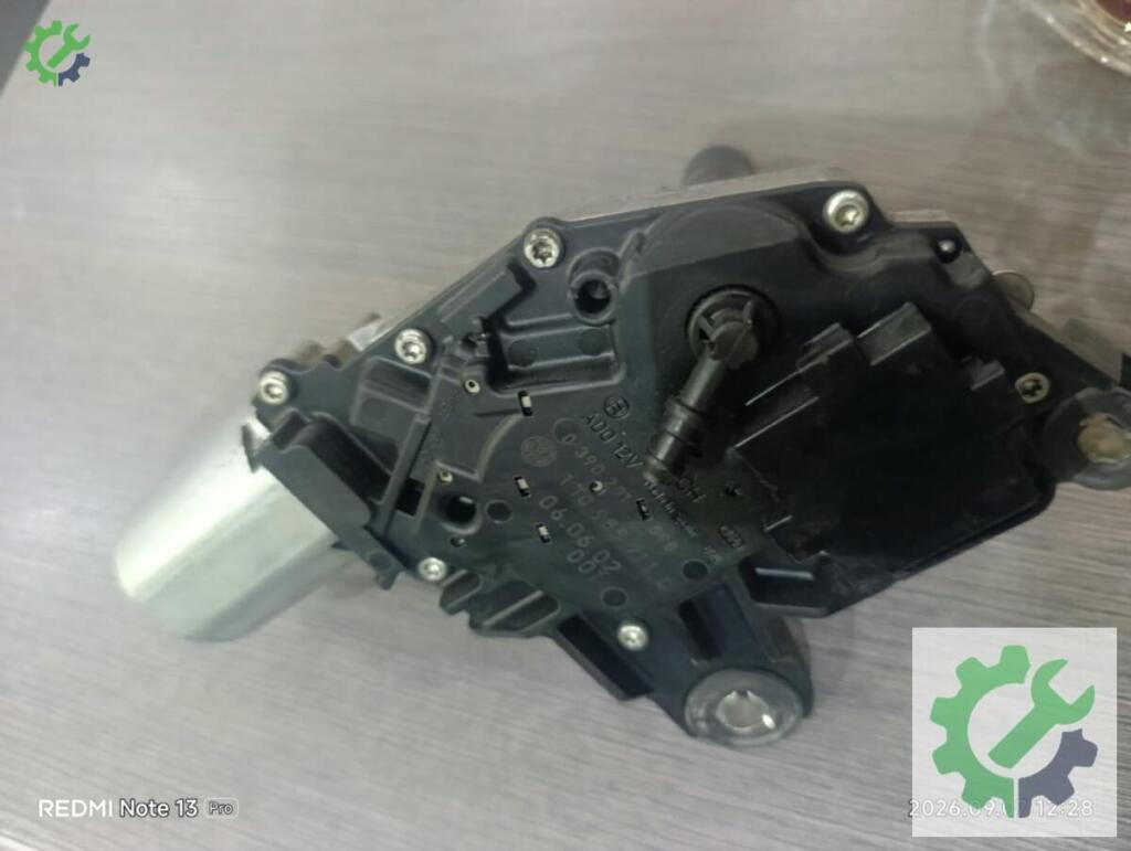 Volkswagen Caddy Arka Silecek Motoru 1T0955711C çıkma parça