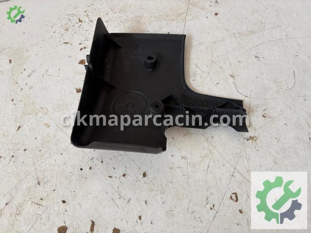 Volkswagen Polo Motor Kapağı çıkma parça