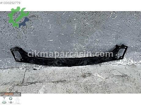 BMW X1 Panel Üst Sacı çıkma parça