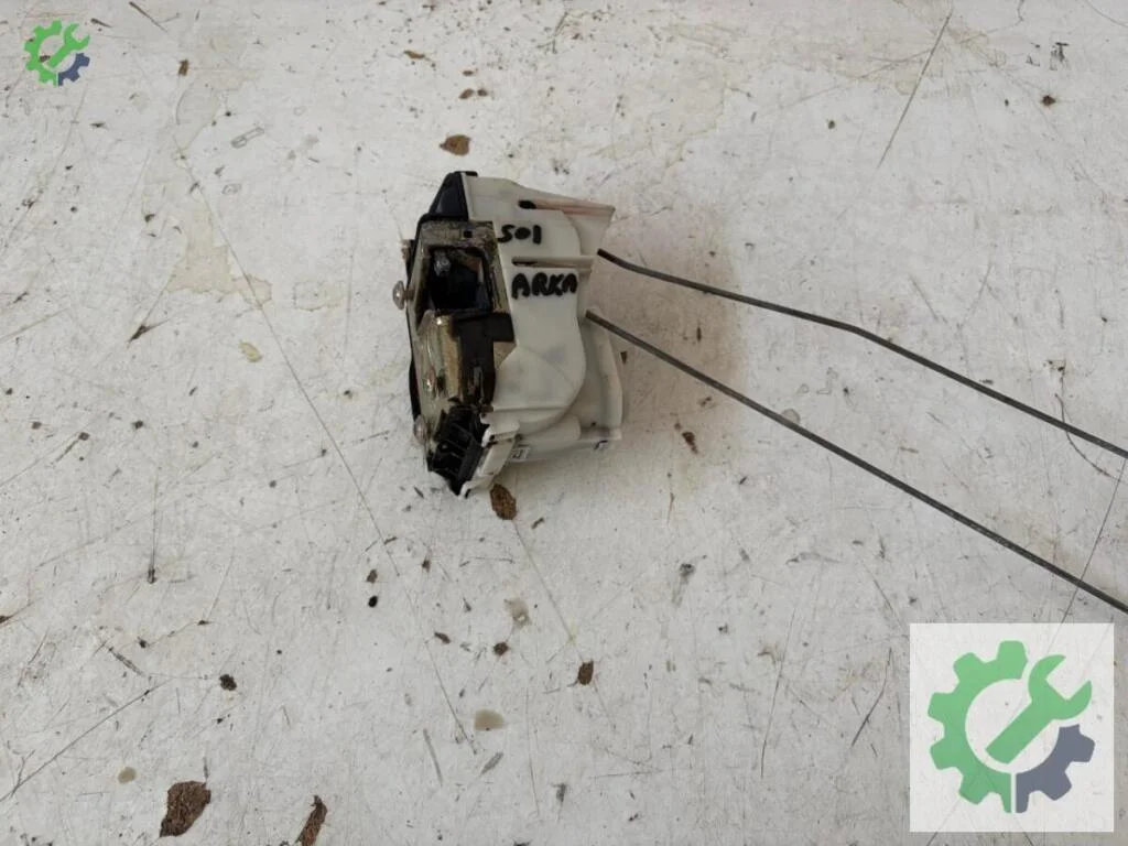 Volkswagen Polo Sol Arka Kapı Kilidi çıkma parça