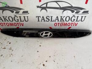 HYUNDAİ İ20 BAGAJ BAKALİTİ