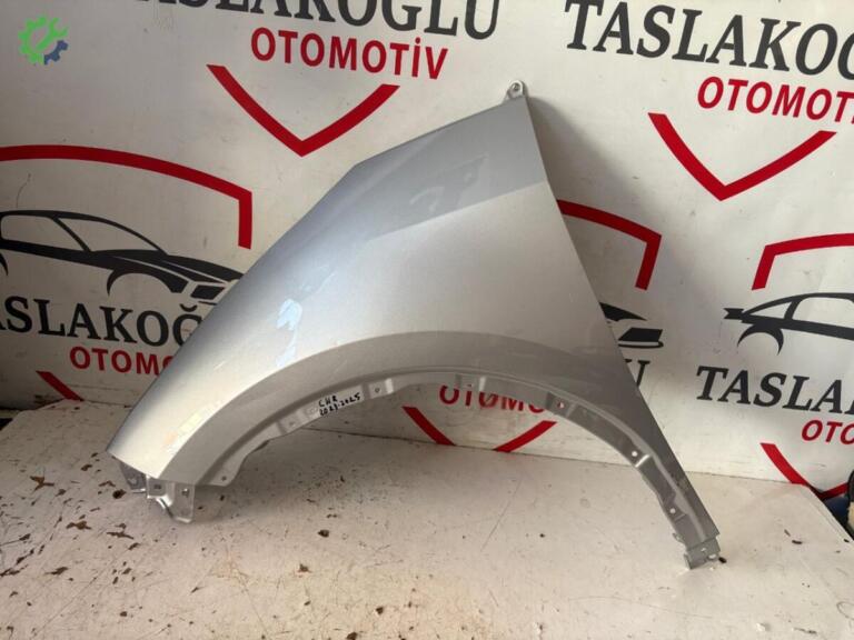 Toyota C-HR Sol Ön Çamurluk çıkma parça