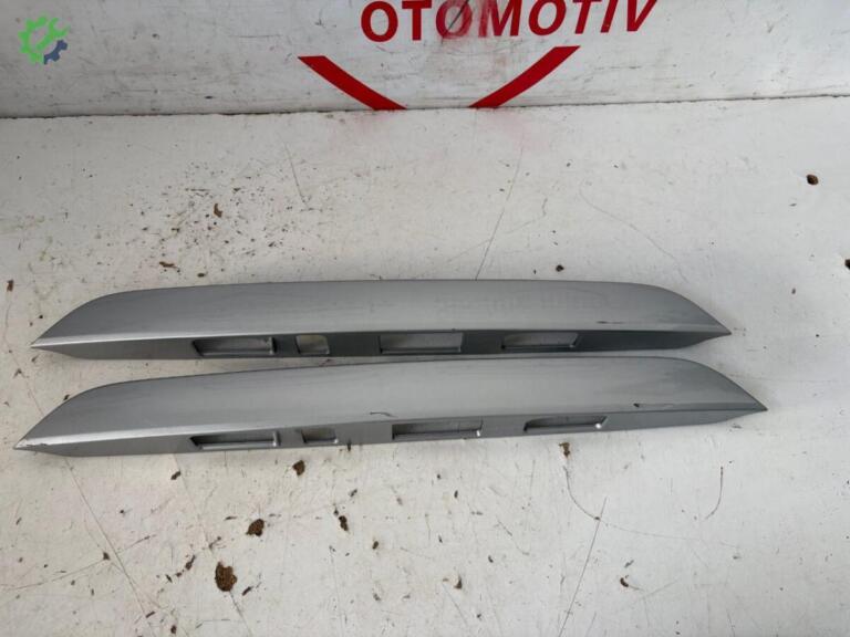 Toyota Corolla Cross Bagaj Kapağı çıkma parça