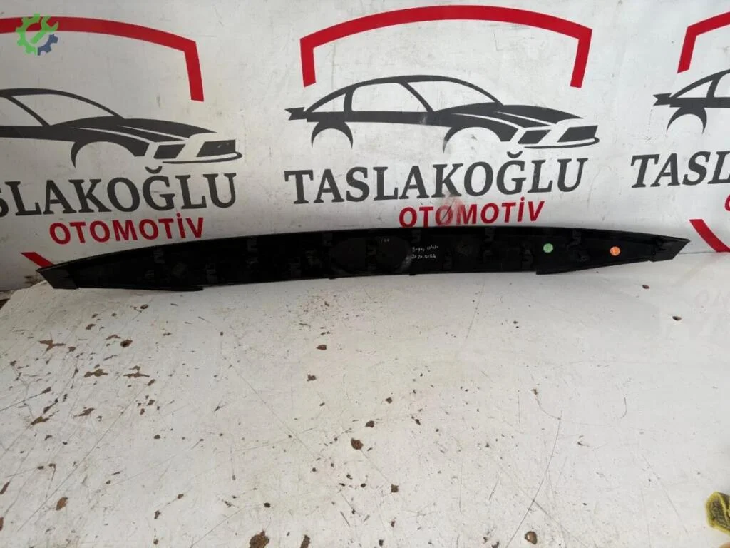 Hyundai i20 Bagaj 87210-Q0000 çıkma parça