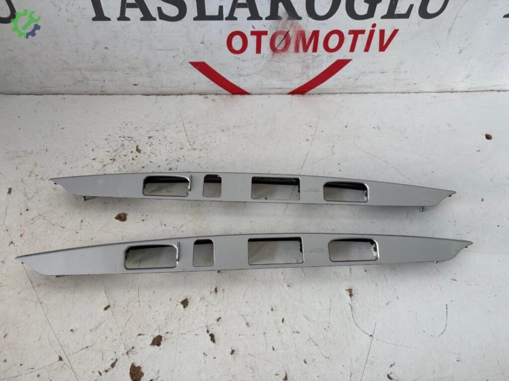 Toyota Corolla Cross Bagaj Kapağı 7680116300 çıkma parça