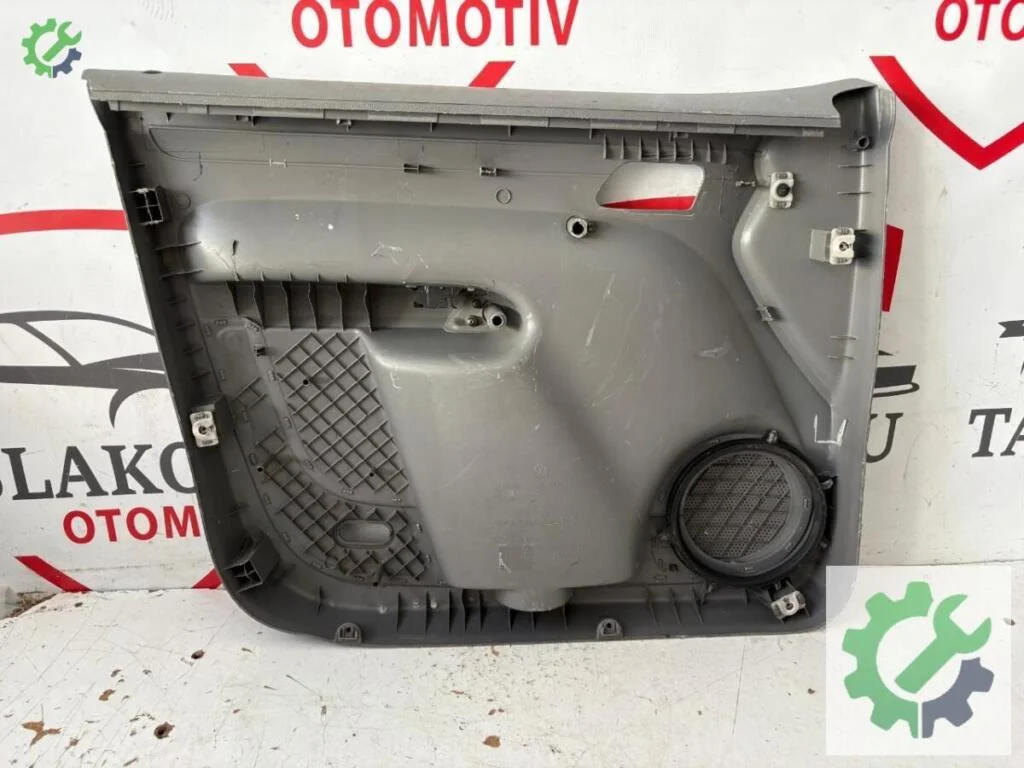 Volkswagen Caddy Kapı Döşemesi çıkma parça