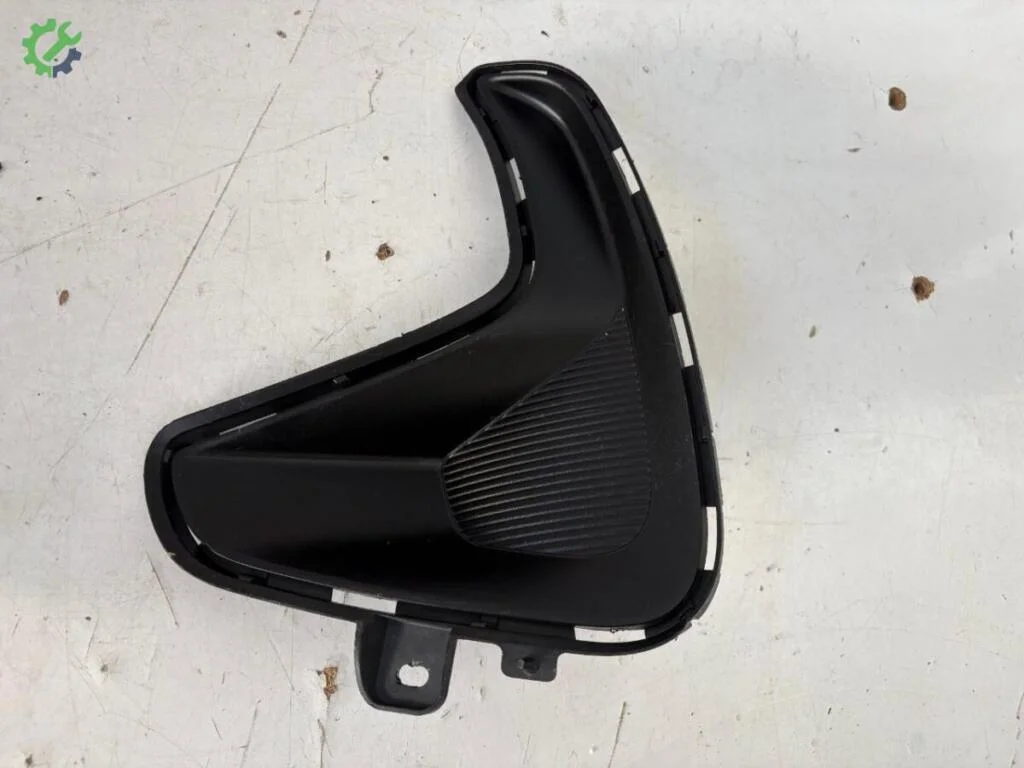Toyota Yaris Sis Farı Çerçevesi çıkma parça