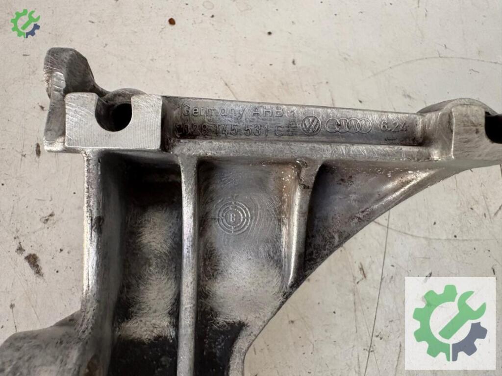 Volkswagen Polo Takoz çıkma parça