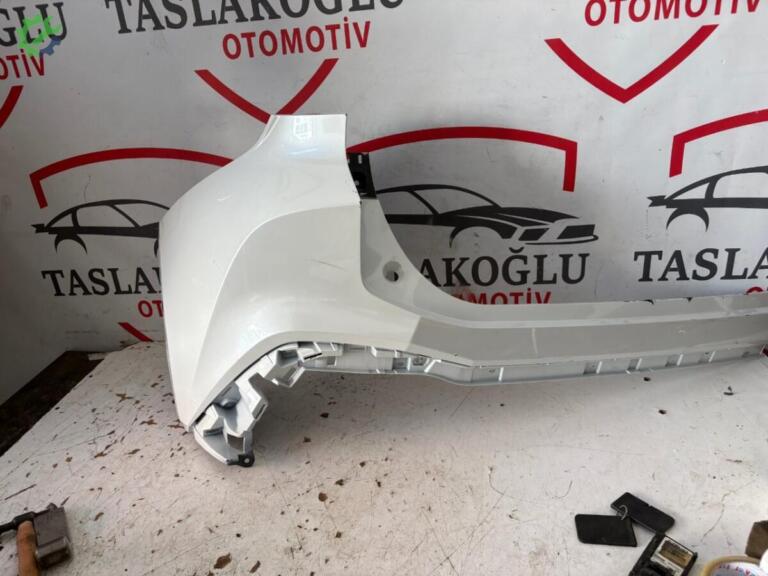Toyota C-HR Arka Tampon çıkma parça