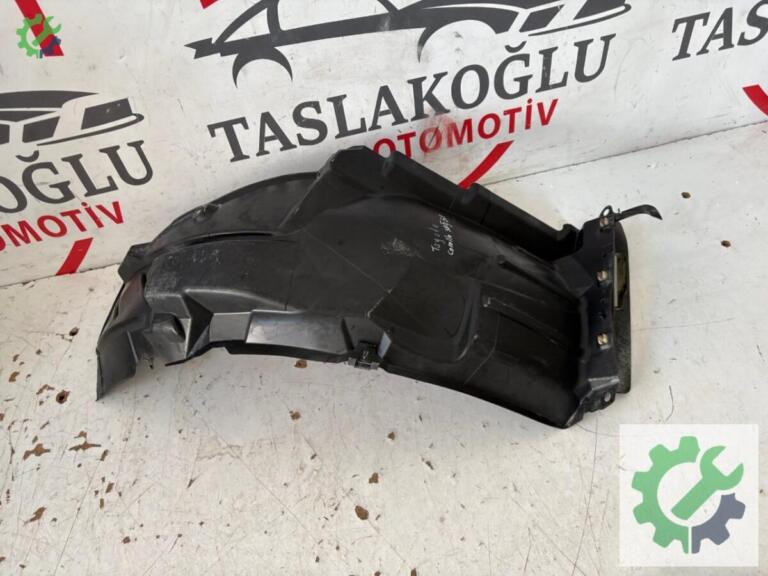 Toyota Corolla Davlumbaz çıkma parça