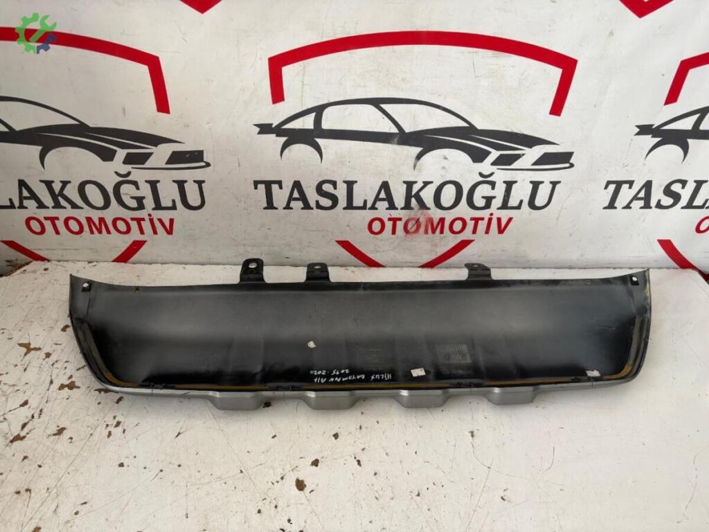 Toyota Hilux Ön Tampon çıkma parça