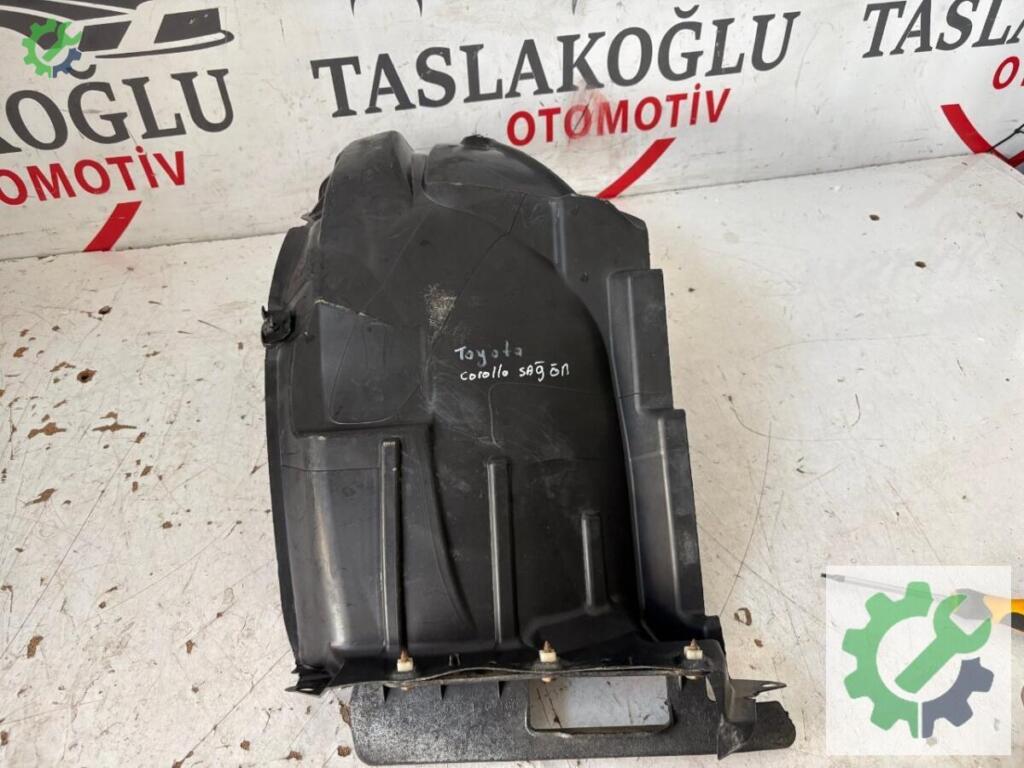 Toyota Corolla Davlumbaz çıkma parça