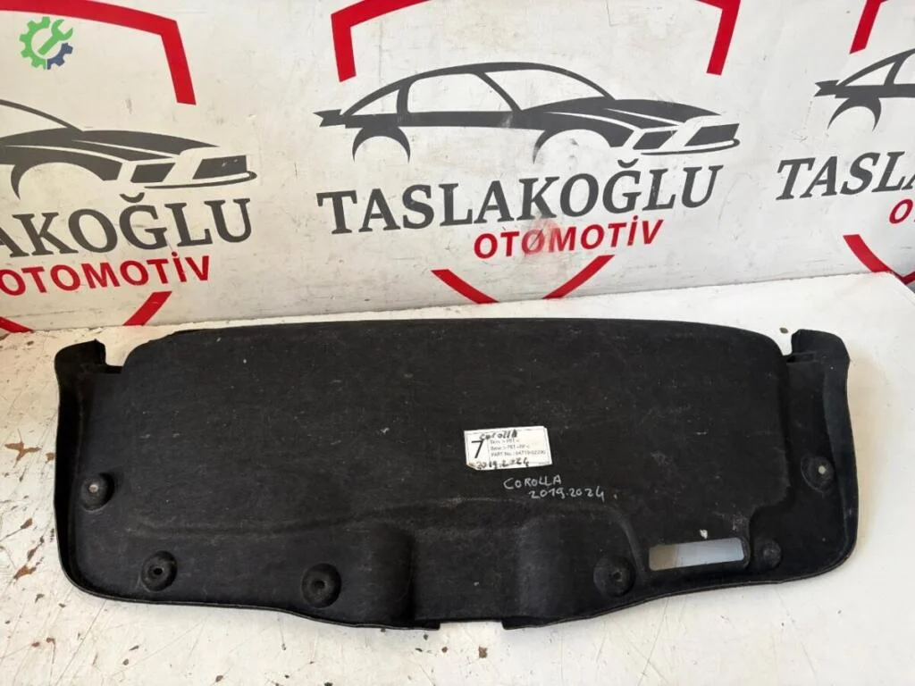Toyota Corolla Bagaj Döşemesi 6471902290 çıkma parça