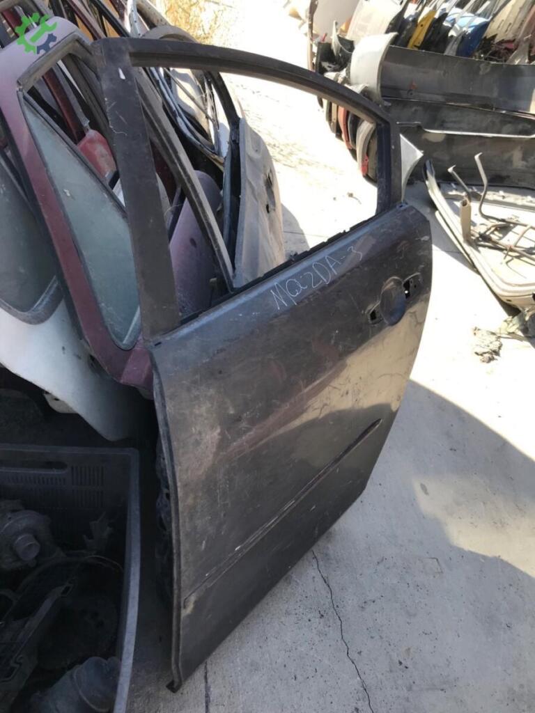 Mazda 3 Sol Arka Kapı 2004-200 çıkma parça