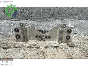 9463973 9463974 BMW İ5 G60 RADYATÖR ALT DEMİR AYAK SAĞ SOL