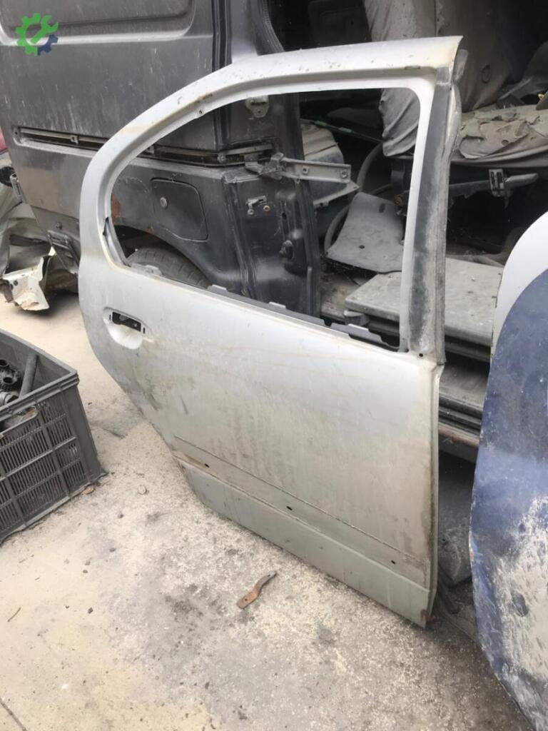 Nissan Primera Sağ Arka Kapı çıkma parça