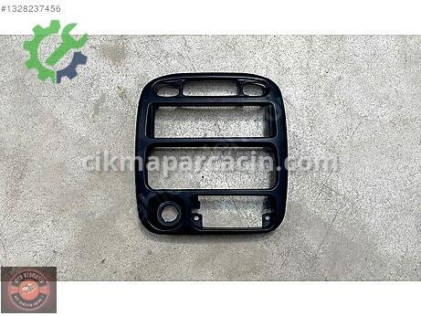 Hyundai Accent Teyp Çerçevesi çıkma parça