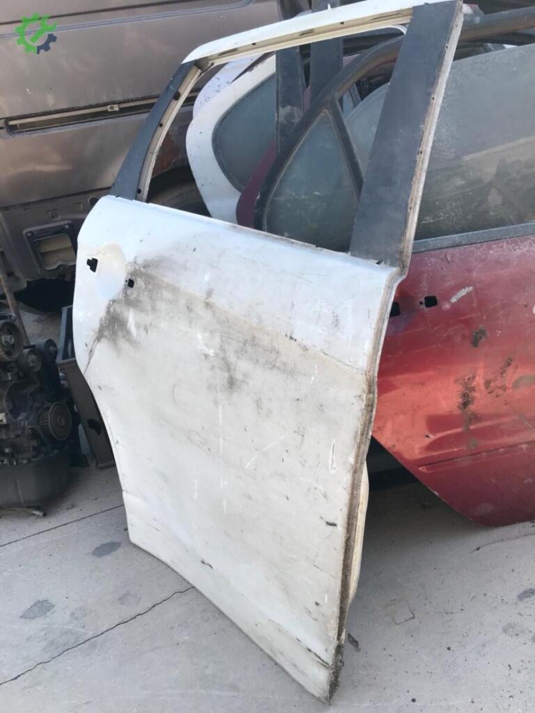 Mitsubishi ASX Sağ Arka Kapı çıkma parça