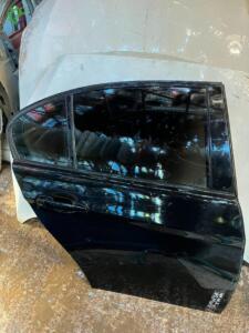 BMW 3 SERİSİ E90 SAĞ ARKA KAPI