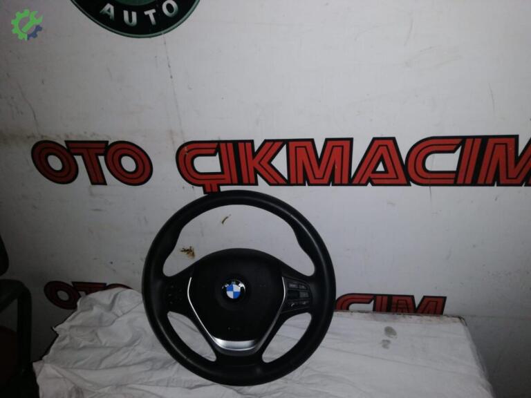 BMW 4 Serisi Direksiyon Simidi çıkma parça