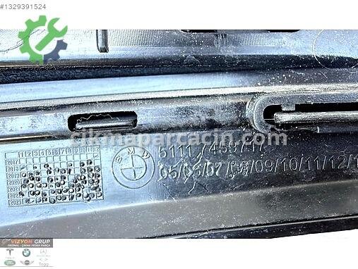 BMW 1 Serisi Sis Farı Çerçevesi 749717 çıkma parça