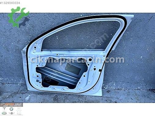 BMW 1 Serisi Sağ Ön Kapı çıkma parça