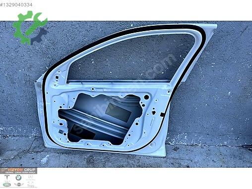 BMW 1 Serisi Sağ Ön Kapı çıkma parça
