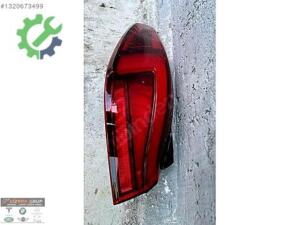 BMW 2 SERİSİ F44 SOL DIŞ STOP ORJINAL 7465465