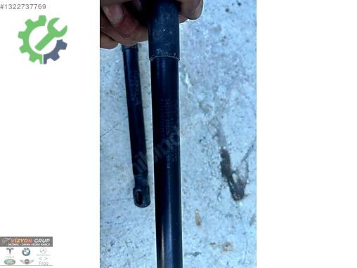 BMW 2 Serisi Bagaj Amortisörü 7300535/7300536 çıkma parça