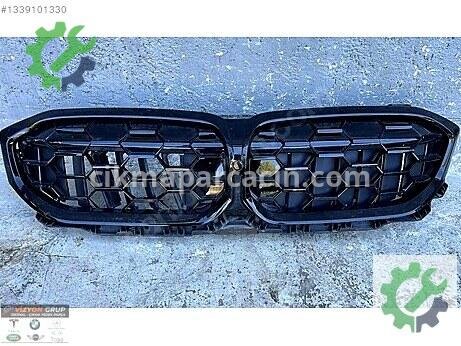 BMW 3 Serisi Panjur çıkma parça