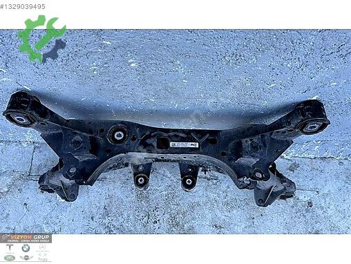 BMW 3 Serisi Arka Travers 8837907 çıkma parça