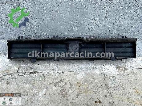 BMW 3 Serisi Hava Kanalı çıkma parça