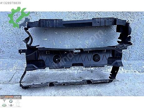 BMW 3 Serisi Ön Hava Kanalı çıkma parça