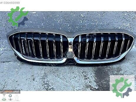 BMW 3 Serisi Ön Panjur çıkma parça