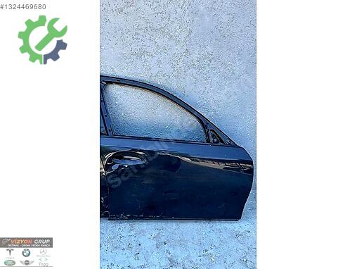 BMW 3 Serisi Sağ Kapı çıkma parça