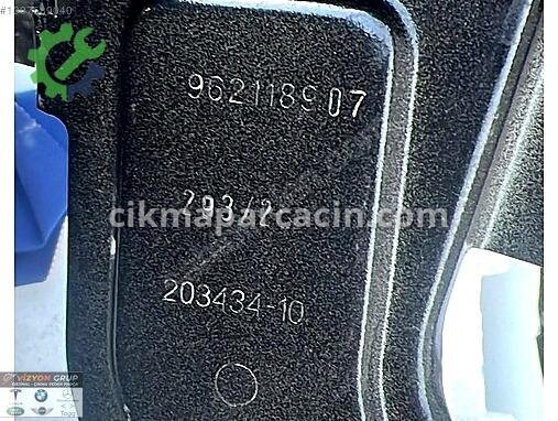 BMW 4 Serisi Bağlantı Braketi 962118907 çıkma parça