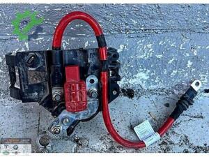 BMW 5/7 SERİSİ G60 G70 ARTI AKÜ KABLOSU 5B32E62 ORJINAL