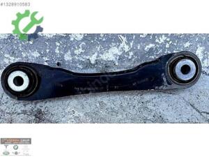 BMW 5 SERİSİ G30 ARKA DUZ KISA KOL ORJİNAL 6867537