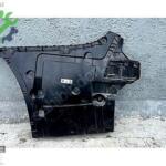 BMW 5 SERİSİ G30 ARKA SOL TAMPON BRAKETİ ORJ 8098689