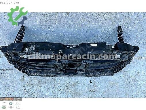 BMW 5 Serisi Ön Panjur çıkma parça