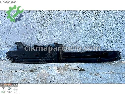 BMW 5 Serisi Sağ Çamurluk 7371507 çıkma parça