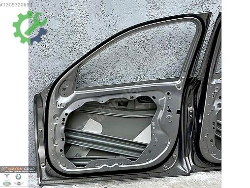 BMW 5 Serisi Sağ Kapı çıkma parça
