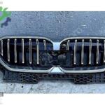 BMW 5 SERİSİ İ5 520İ ÖN PANJUR VE İÇ MASKE ORJ 5A09B52