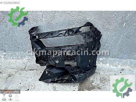 BMW 7 Serisi Tampon Braketi çıkma parça