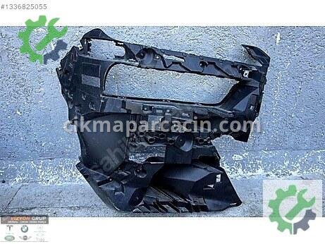 BMW 7 Serisi Tampon Braketi çıkma parça