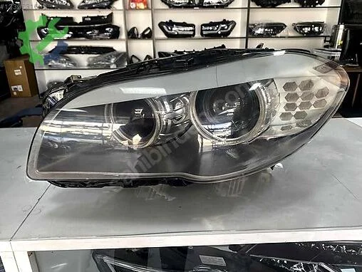 BMW 5 Serisi Far çıkma parça