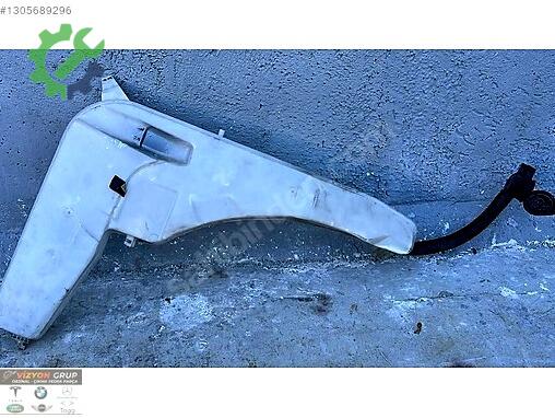 BMW X3 Silecek Suyu Deposu 7213265 çıkma parça