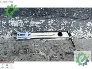 BMW F45 F46 F48 Mini F54 F60 radyatör montajı ORJ ÇIK 7325044