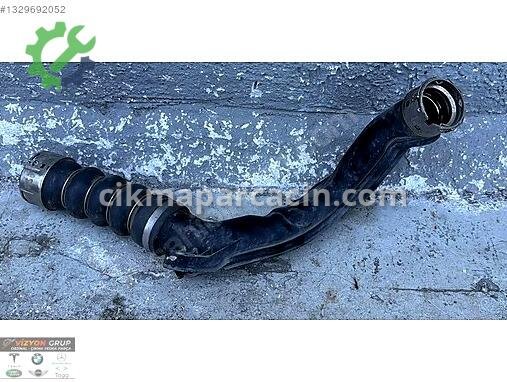 BMW X1 Intercooler Borusu 8489557 çıkma parça