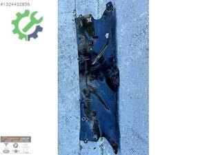 BMW F90 M5 G30 G31 PANEL UST SACI ORJİNAL 7383855